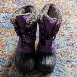 OAKI Plum Purple Boots with Faux Fur